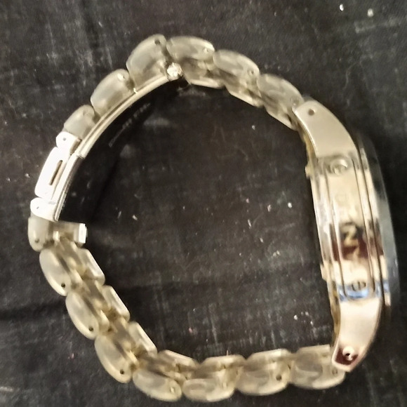 DKNY CHRONO - Picture 3 of 7